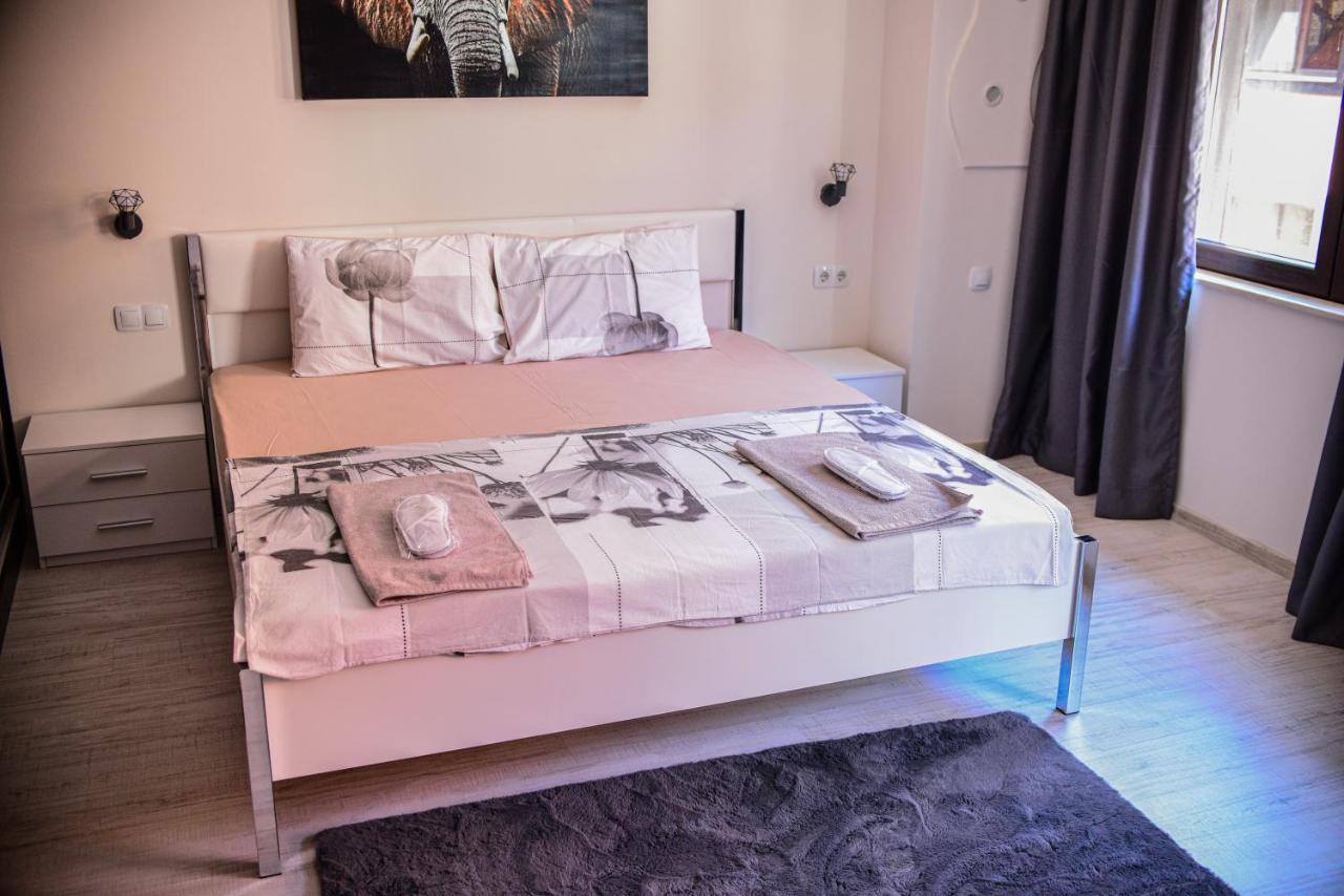 Medius Park Apartment Σαντάνσκι Εξωτερικό φωτογραφία