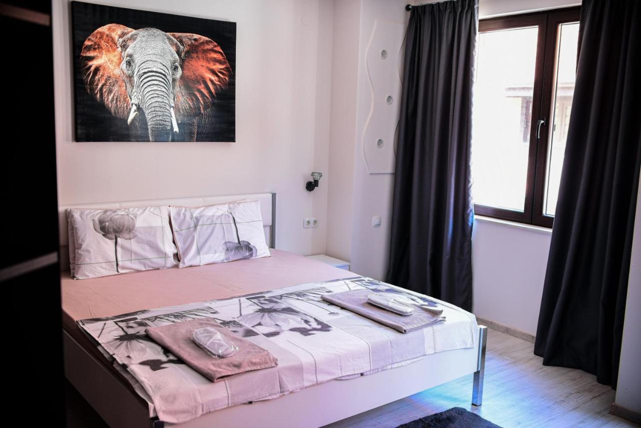Medius Park Apartment Σαντάνσκι Εξωτερικό φωτογραφία