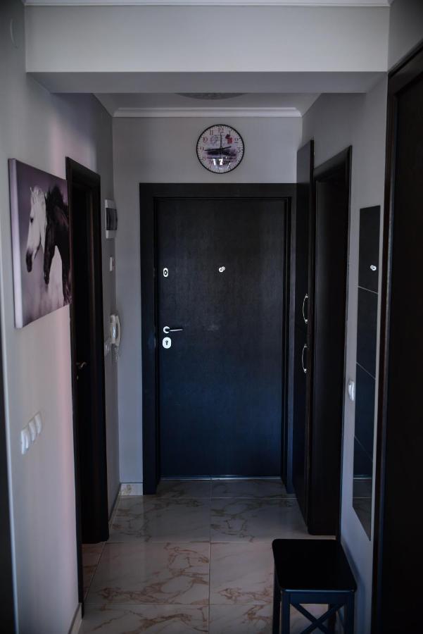 Medius Park Apartment Σαντάνσκι Εξωτερικό φωτογραφία