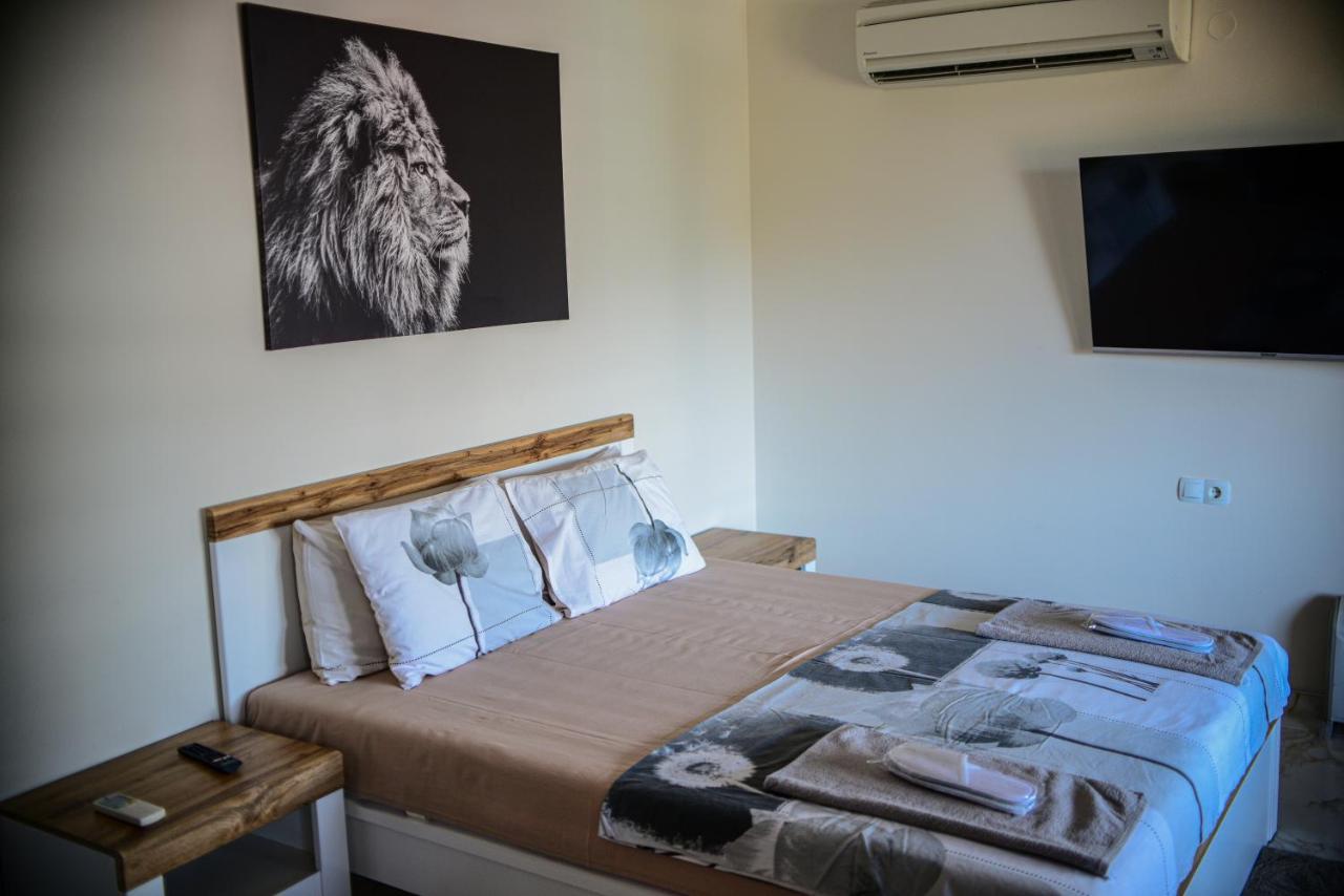 Medius Park Apartment Σαντάνσκι Εξωτερικό φωτογραφία
